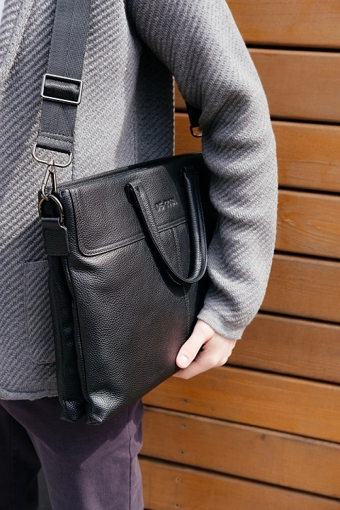 Мужской кожаный портфель DE-GOSA, чёрный — арт. 380-50
